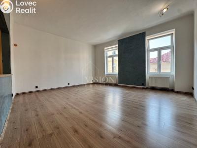 Аренда квартиры 3+1 České Budějovice, tř. 28. října č. 11