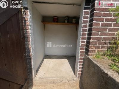Sale hut Ústí nad Labem, Bedlová č. 8