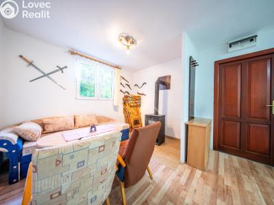 Sale hut Bečice č. 3