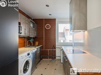 Sale family house Praha, Nad teplárnou č. 17