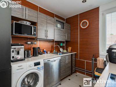 Sale family house Praha, Nad teplárnou č. 18