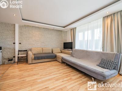 Sale family house Praha, Nad teplárnou č. 24