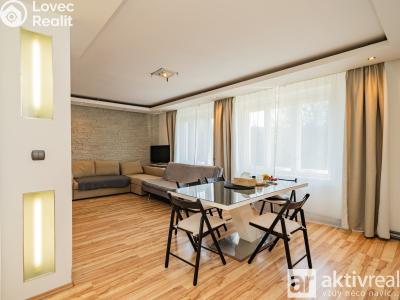 Sale family house Praha, Nad teplárnou č. 25