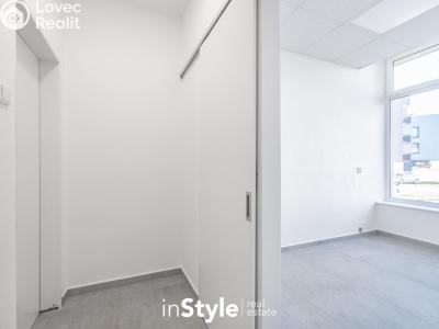 Prodej obchodního prostoru Uherské Hradiště, Sloupského 1197 č. 11