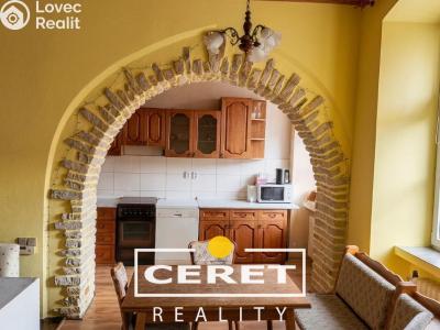 Rent apartment 3+KK Žatec, Hošťálkovo náměstí 62 č. 12