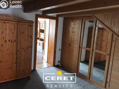 Rent apartment 3+KK Žatec, Hošťálkovo náměstí 62 č. 5