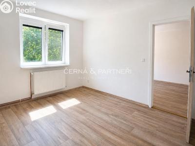 Rent apartment 2+1 Bílina, Sídliště SHD č. 4
