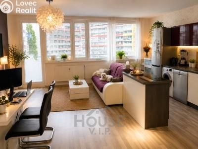 Продажа квартиры 3+KK Praha, U jezera č. 1
