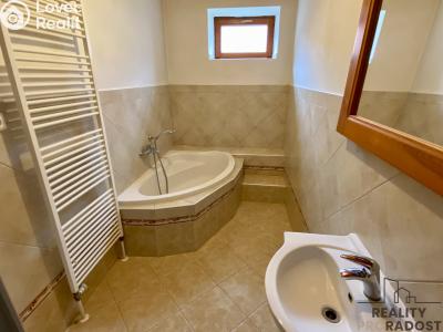 Продаж багатогенного будинку Vanovice č. 12
