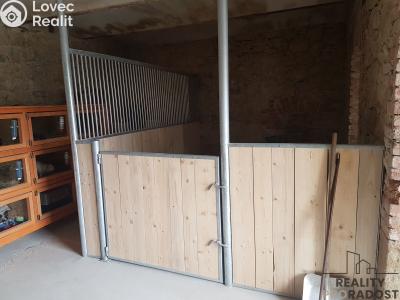 Продаж багатогенного будинку Vanovice č. 19