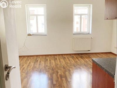 Pronájem bytu 1+KK Praha, Freyova č. 5