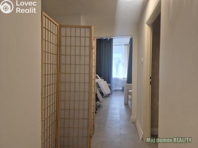 Pronájem obchodního prostoru Praha, Freyova č. 9