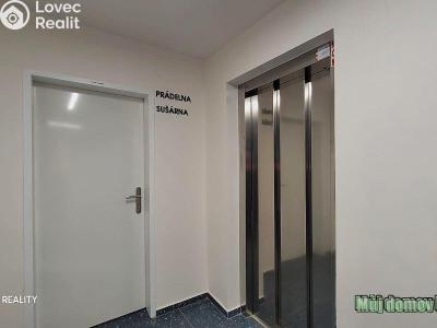 Pronájem bytu 1+KK Praha, Čenětická č. 19