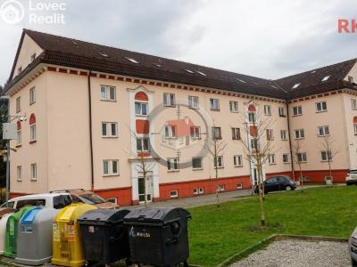 Prodej bytu 2+1 Žďár nad Sázavou, Revoluční č. 1