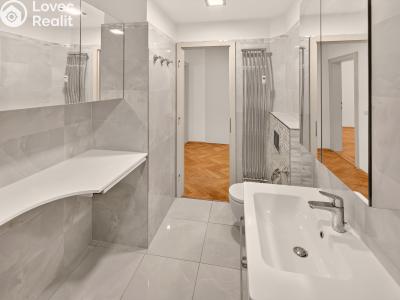 Sale apartment 3+1 Praha, Veverkova č. 12