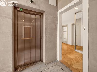 Sale apartment 3+1 Praha, Veverkova č. 19