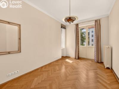 Sale apartment 3+1 Praha, Veverkova č. 21