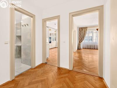 Sale apartment 3+1 Praha, Veverkova č. 40