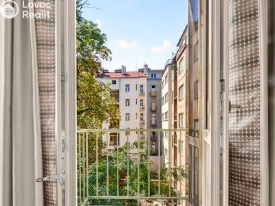 Sale apartment 3+1 Praha, Veverkova č. 43