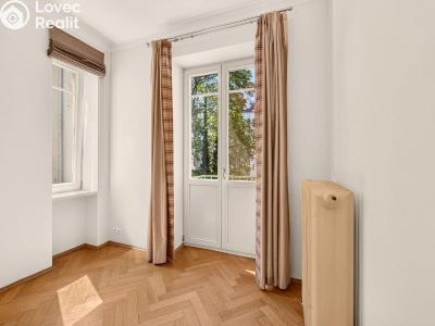 Продаж квартири 3+1 Praha, Veverkova č. 22