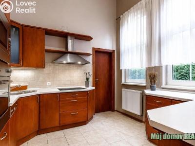 Rent villa Praha č. 10