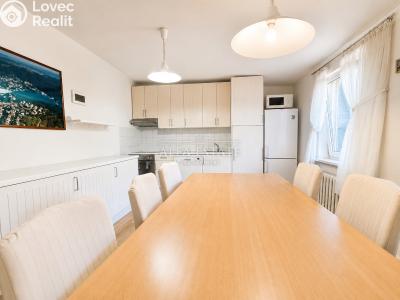 Sale apartment 3+1 Karlovy Vary, Raisova č. 5