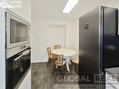 Rent apartment 2+1 Jihlava, Ladova č. 5