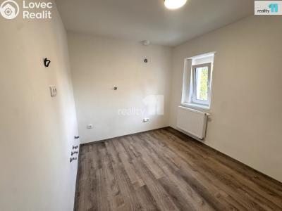 Prodej bytu 2+1 Praha 4, Hanusova č. 9