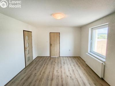 Продаж квартири 3+KK Planá, Karlín 591 č. 7
