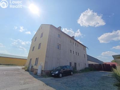 Продаж квартири 3+KK Planá, Karlín 591 č. 16