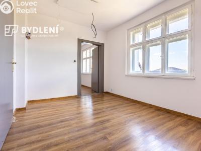 Продаж сімейного будинку Kladruby č. 4