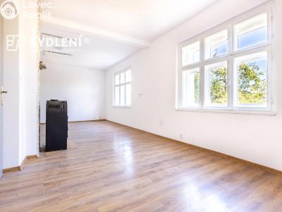 Продаж сімейного будинку Kladruby č. 15