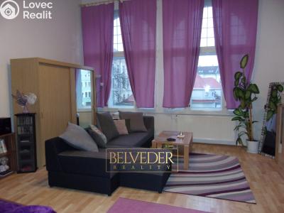 Rent apartment 1+1 Teplice, Benešovo náměstí č. 3