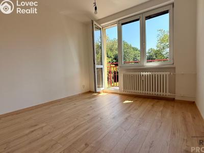 Продаж квартири 2+1 Havířov, Mozartova č. 10