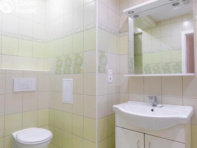 Sale apartment 3+1 Karlovy Vary, Varšavská č. 12