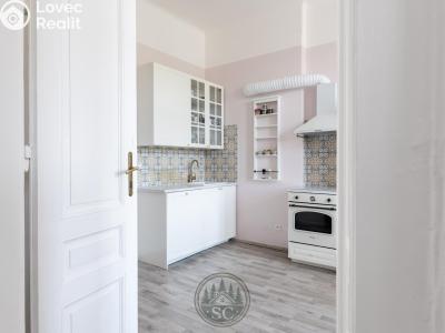 Sale apartment 3+1 Karlovy Vary, Varšavská č. 17