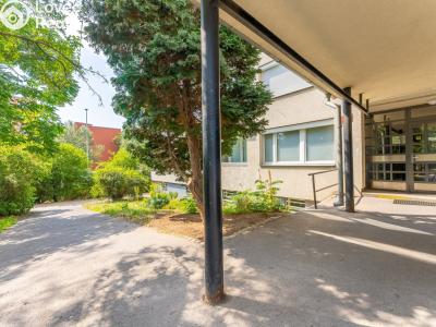 Prodej bytu 3+KK Praha, Evropská č. 23