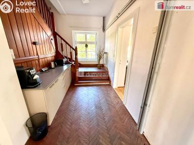Pronájem kanceláře Veltrusy, Palackého č. 20
