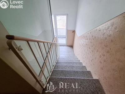 Prodej bytu 3+1 Chomutov, Zahradní č. 8
