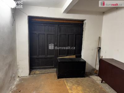 Pronájem komerční nemovitosti Pardubice, Na Okrouhlíku č. 18