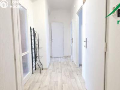 Pronájem bytu 3+1 Tachov, Školní č. 10