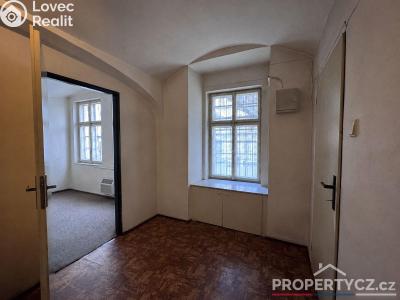 Продаж комерційної нерухомості Praha, Arbesovo náměstí č. 25