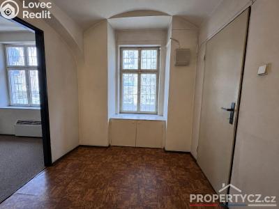 Продаж комерційної нерухомості Praha, Arbesovo náměstí č. 26