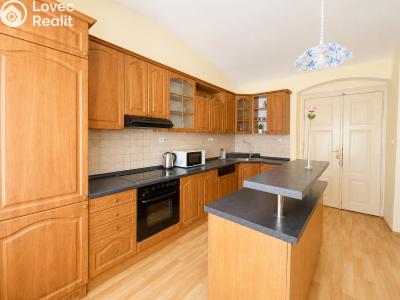 Rent apartment 2+1 Bělá pod Bezdězem, Masarykovo náměstí 31 č. 3