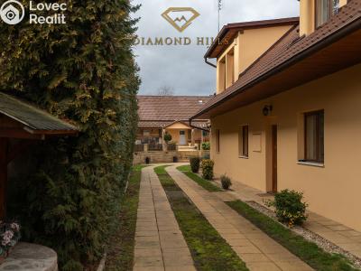 Prodej rodinného domu Kozojedy, Českobrodská 60 č. 21