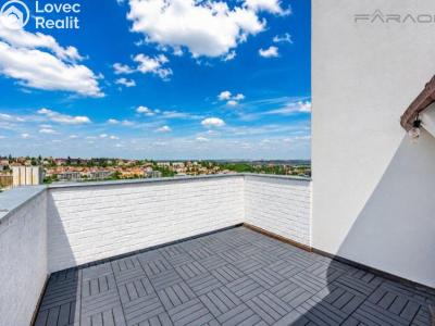 Prodej bytu 4+KK Praha, Šlikova č. 1