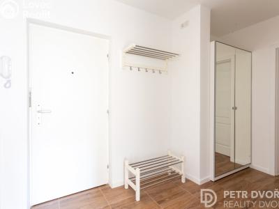 Pronájem bytu 2+1 Praha, Přistoupimská č. 7