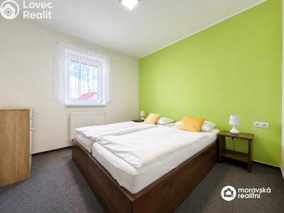 Sale hotel Jevišovka č. 33