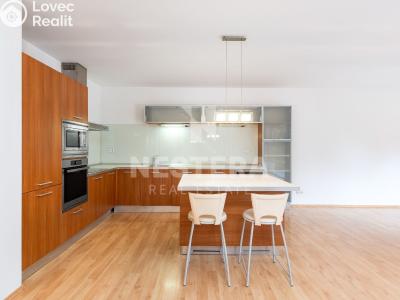 Sale apartment 5+KK Šestajovice, Konopišťská 907 č. 3