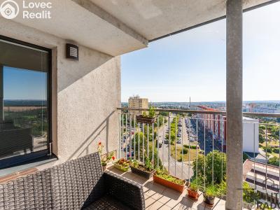 Sale apartment 3+KK Praha, Nad přehradou č. 7